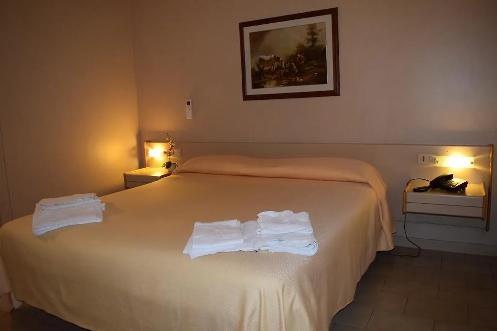 Hotel Mary La Spezia 3*,